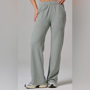 Talentless Women’s French Terry Lounge Pant Sage Wide Leg Size S